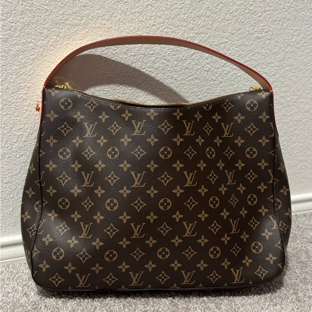 Louis Vuitton Brown Shoulder Bag with Monogram Canvas